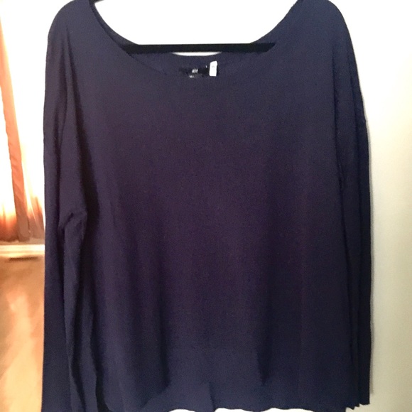 H&M sweater - Picture 1 of 2